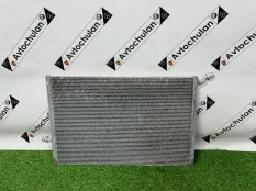 Радиатор охлаждения двигателя Mercedes-Benz