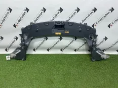 Верхняя планка телевизора Mercedes-Benz AMG GT