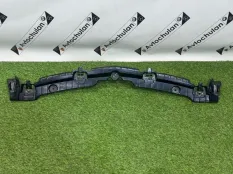 Кронштейн решетки радиатора Mercedes-Benz AMG GT