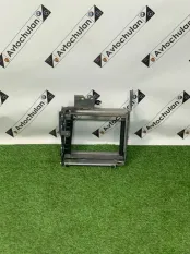 Кронштейн радиатора левый Mercedes-Benz G-Class