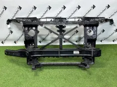 Панель передняя (Телевизор) Mercedes-Benz