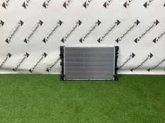 Радиатор охлаждения двигателя BMW X4 G02 2023