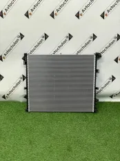 Радиатор охлаждения двигателя BMW X7 G07 2023