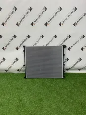 Радиатор охлаждения двигателя BMW X7 G07 2023