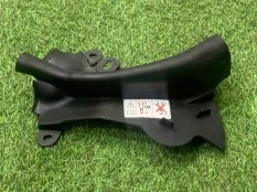 Уплотнитель моторного отсека правый BMW 5-Series