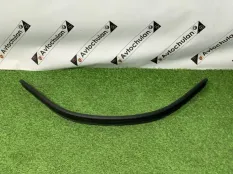 Уплотнитель капота BMW 3-Series G21 2022