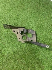 Кронштейн крыла передний левый BMW 3-Series G21