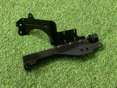 Держатель электрического насоса ОЖ BMW 3-Series