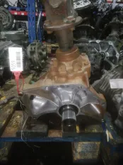 Раздаточная коробка Nissan 33100-8H513 331008H513 2.5 И T30 QR25DE