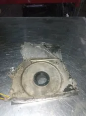 Крышка двигателя передняя Mercedes C-Class A6420150901 OM642