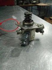 Топливный насос высокого давления Hyundai-KIA Soul 353202E100 G4NC