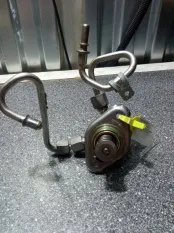 Топливный насос высокого давления Renault Arkana 166303162R H5H