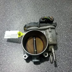 Дроссельная заслонка Toyota Harrier 2203031030 2GR-FE