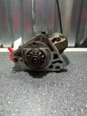 Стартер Nissan Pathfinder 23300EA200 VQ40DE