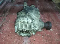 Раздаточная коробка Volvo B5254T23538483 2.5 И B5254T2