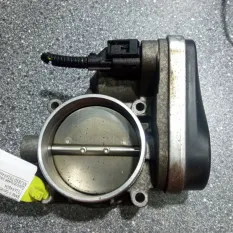 Дроссельная заслонка BMW 5-Series 751694604 N52B30