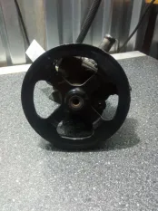 Насос гидроусилителя руля Mitsubishi Outlander MN101350 4B12