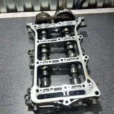 Постель распредвала Toyota Rav4 1110331021 2GRFE