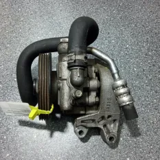 Насос гидроусилителя руля Chevrolet Cruze 96837813