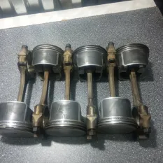 Поршень с шатуном Chrysler 300M 4792136 EGG