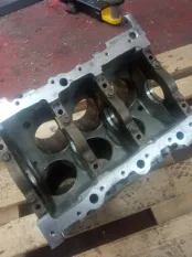 Блок двигателя Chrysler 300M 4663806AB EGG