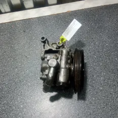 Насос гидроусилителя руля Сhevrolet Aveo 95481152 F16D4