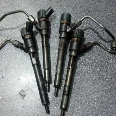 Форсунка топливная Hyundai Santa Fe 3380027800 D4EB