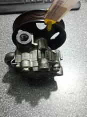 Насос гидроусилителя руля Cadillac SRX 13505837 LFX