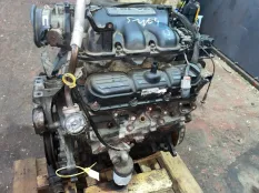 Двигатель Chrysler R8144467AA 3.8 И EGH