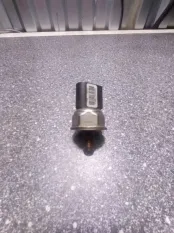 Датчик давления топлива Land Rover Discovery 4 5WS40050 276DT