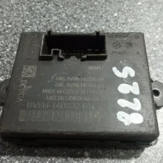 Блок управления дверьми Ford Focus BV6N14B531BH XQDA