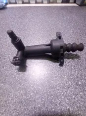 Рабочий цилиндр сцепления Volkswagen Golf 2002 6Q0721261F IV BSE