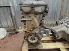 Двигатель Toyota 1900037240 1.6 И 1ZR