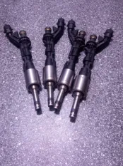 Форсунка топливная Ford Kuga 31330778 1.6