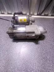 Стартер Kia Sorento 361002F055 2.0 / 2.2 CRDI