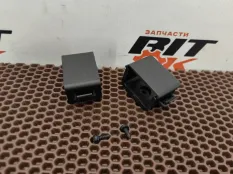 Кронштейн знака аварийки BMW 3