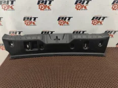 Накладка проема багажника BMW 5