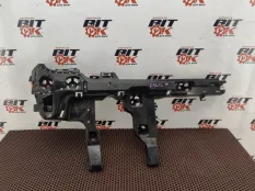 Кронштейн бампера Mini Hatch