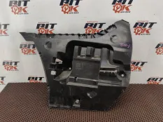 Кронштейн бампера BMW 5