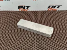 Кронштейн усилителя нижнего BMW 5