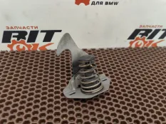 Крюк капота BMW 3