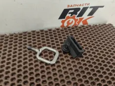 Скоба замка капота BMW 3