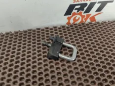 Скоба замка капота BMW 3