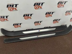 Накладки на порожки BMW 3