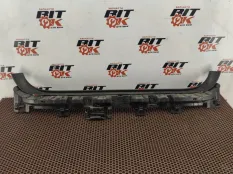 Кронштейн бампера средний BMW 3