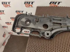 Кронштейн бампера средний BMW 5