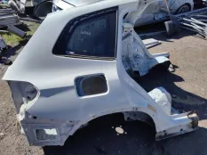 Четверть BMW X3