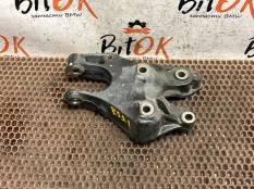 Кронштейн двигателя Mini Clubman