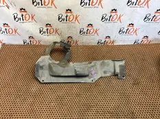 Кожух рулевого механизма BMW 3