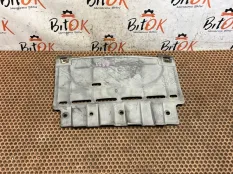 Направляющая бампера BMW 3